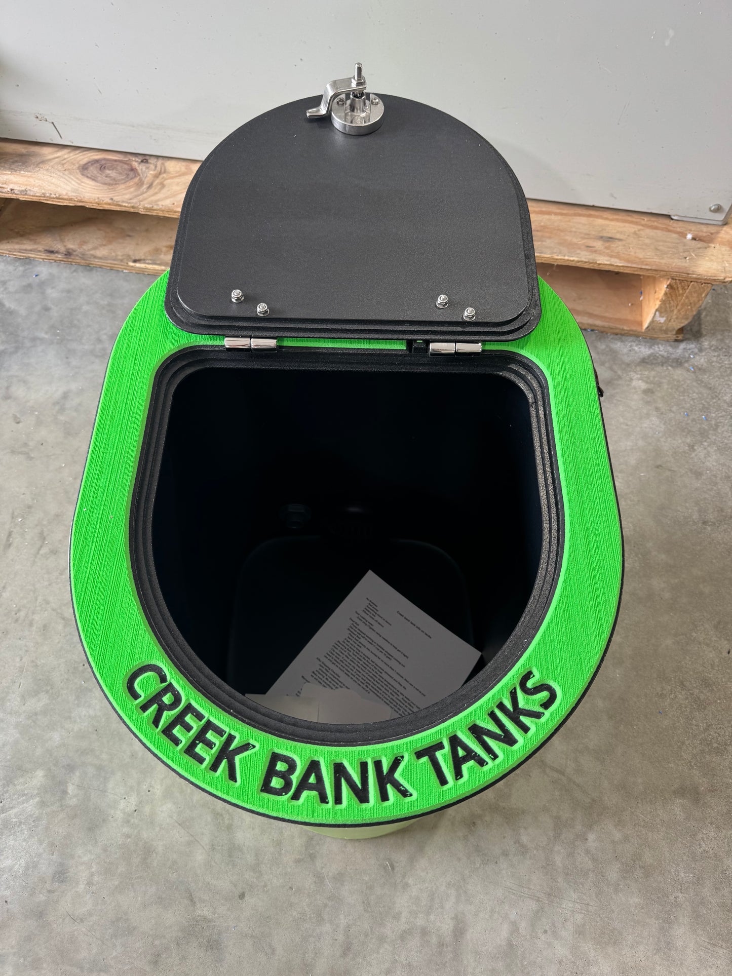 20 Gallon Green Outer Black Inner w/ Sea Dek Creek Bank Tanks version 2