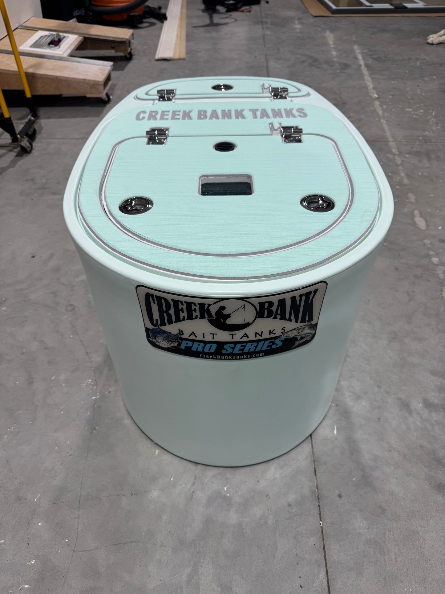 30 pro series tank 40 total gallons
