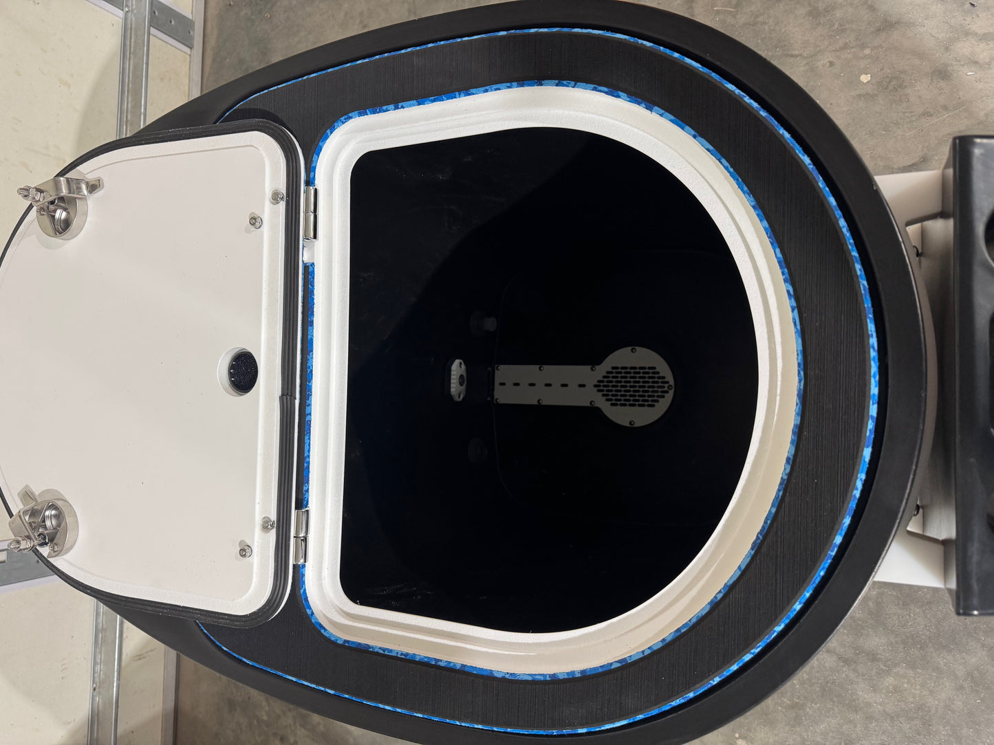 Custom 50 pro series tank 60 total gallons