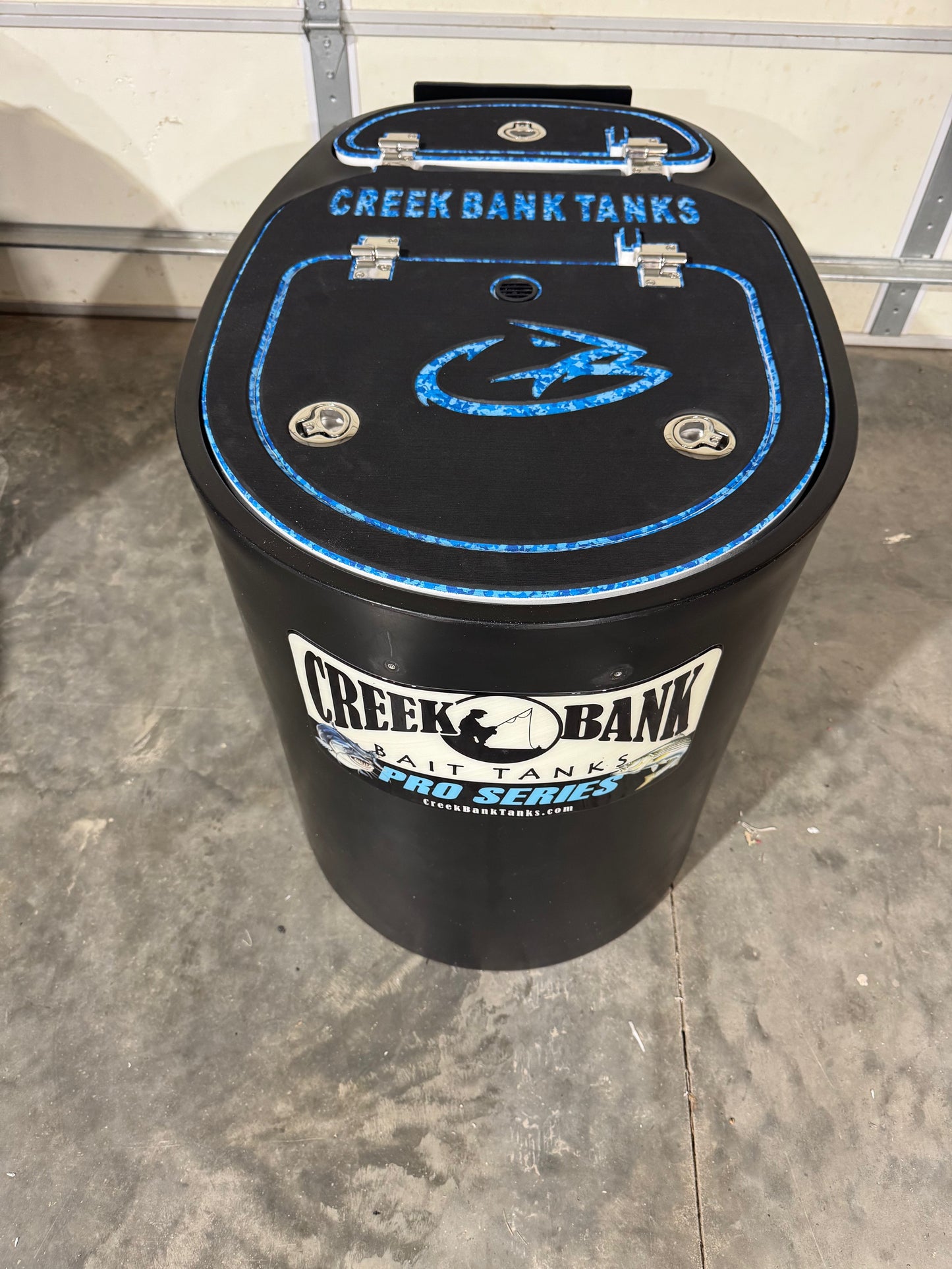 Custom 50 pro series tank 60 total gallons