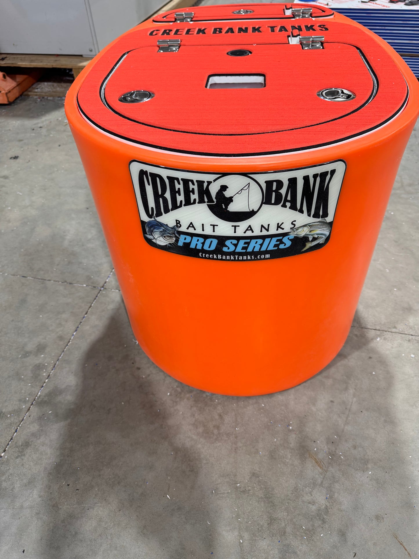30 pro series tank 40 total gallons